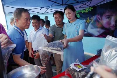 三亚“消费扶贫”引热潮 线上线下家禽销售火热